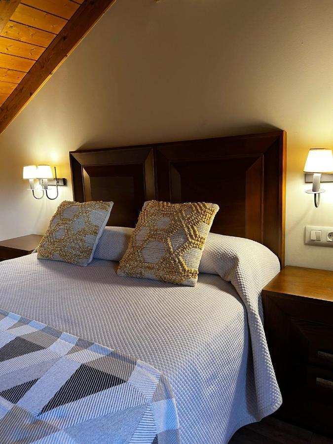 Apartamentos Los Molinos Llanes Esterno foto