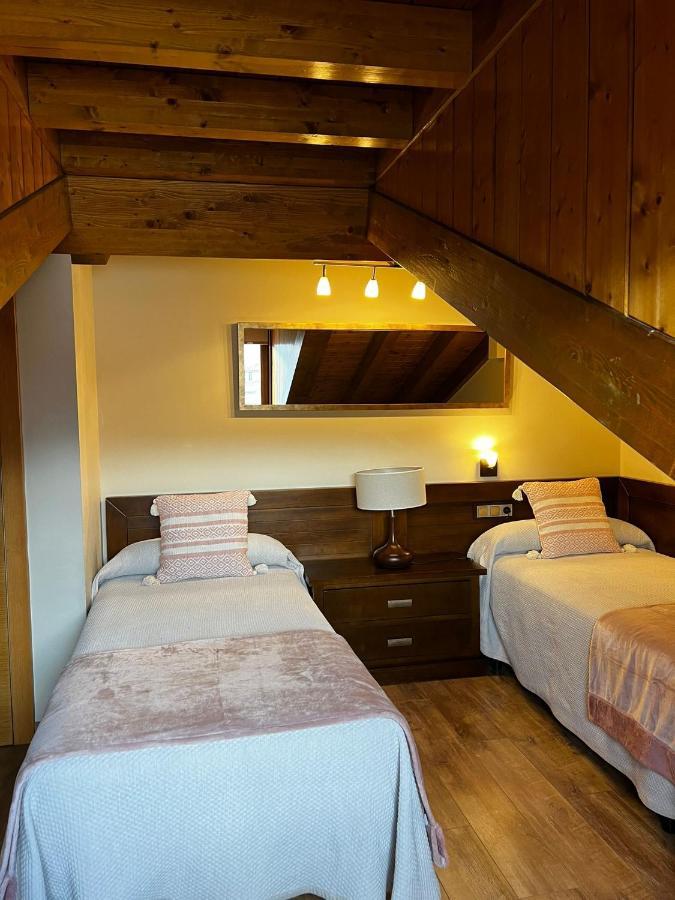 Apartamentos Los Molinos Llanes Esterno foto