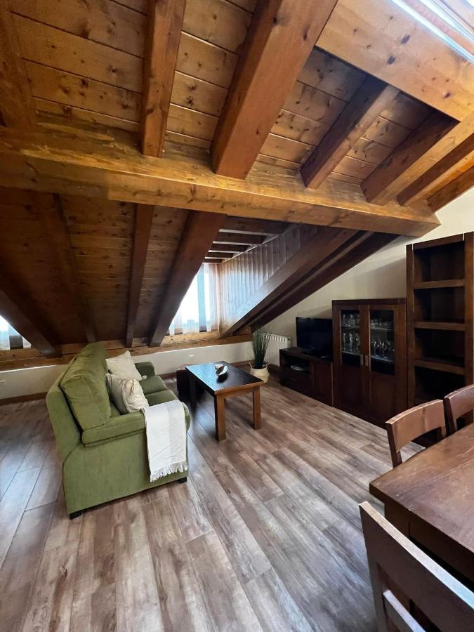 Apartamentos Los Molinos Llanes Esterno foto